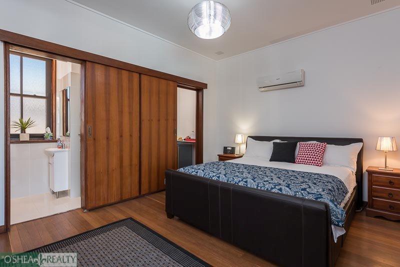 Fairway Manor Accommodation Нортъм Стая снимка